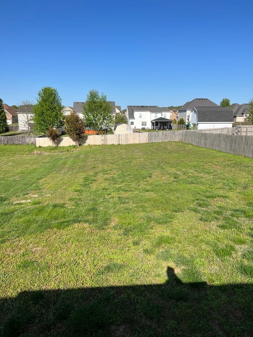 Clarksville House: 3369 Wiser Dr