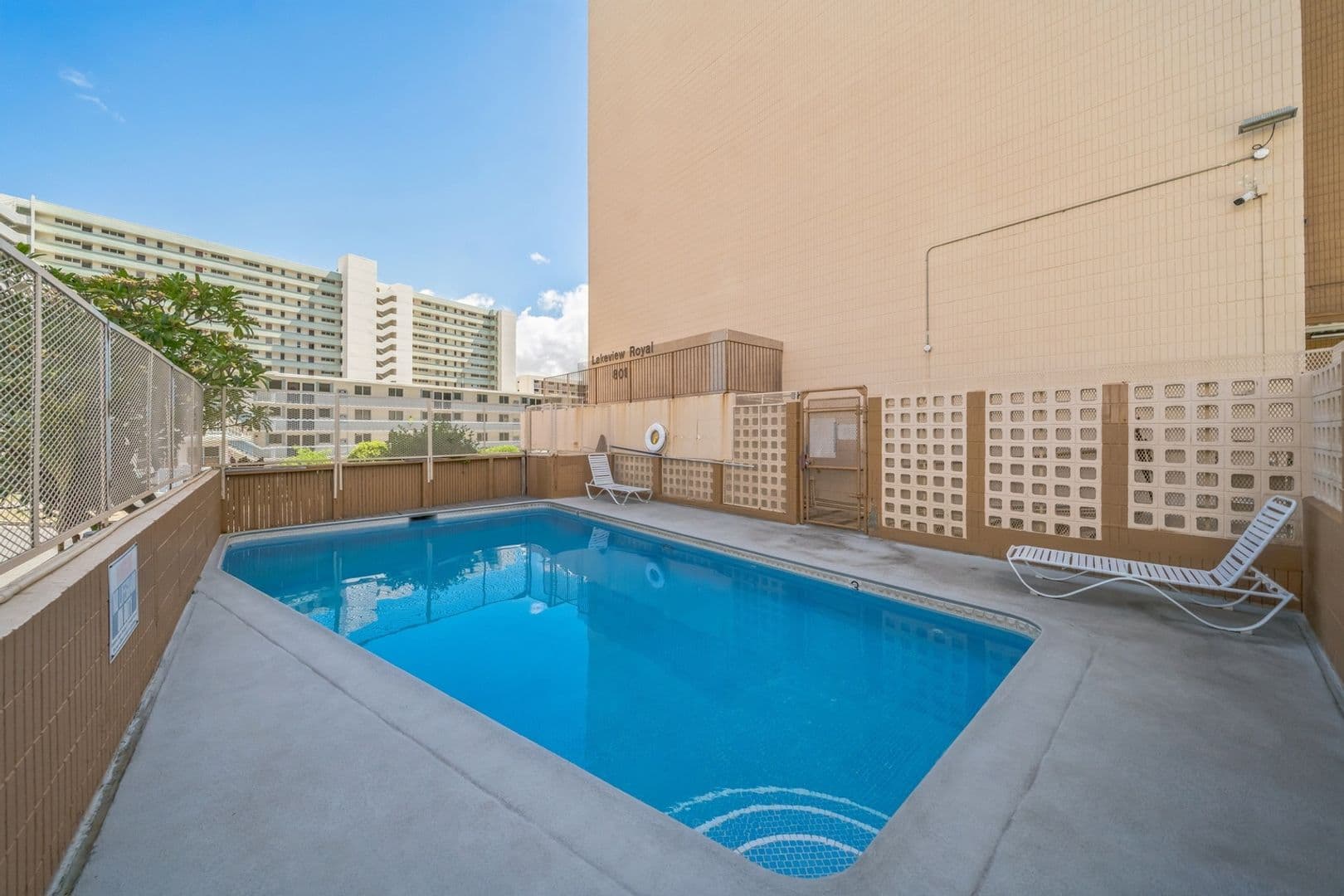 Honolulu Condo: 801 Ala Nioi Pl