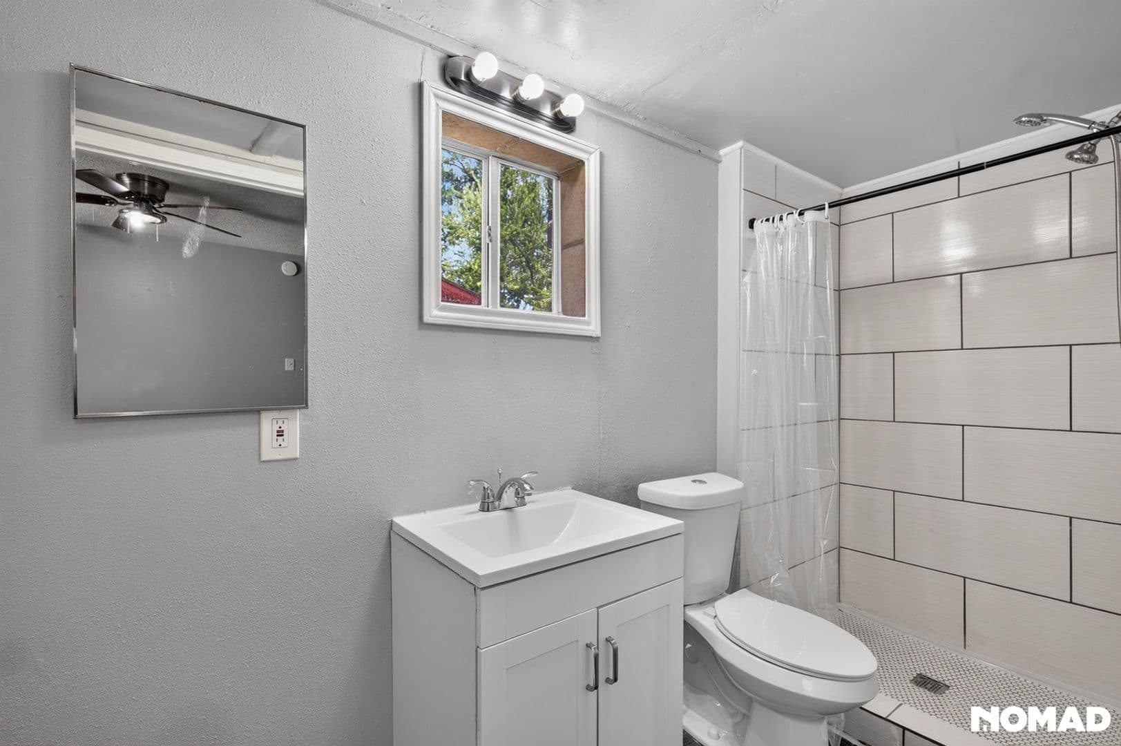 San Antonio House: 2206 Colima St