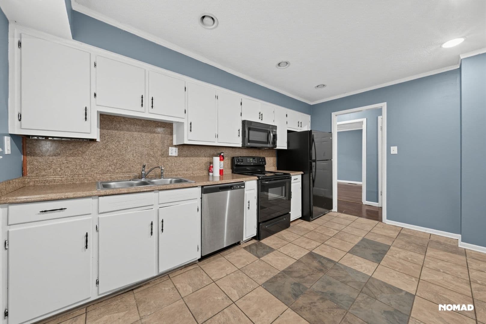 Phenix City House: 2609 7th St