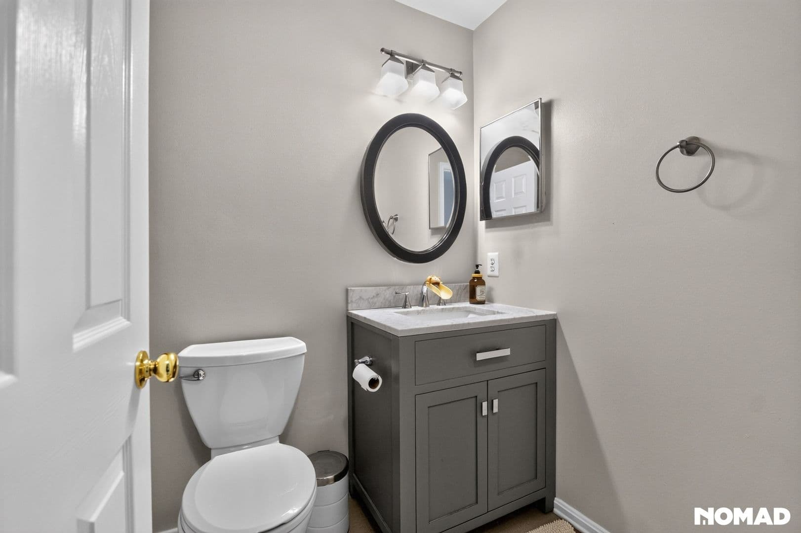 Sterling House: 22996 Fontwell Sq