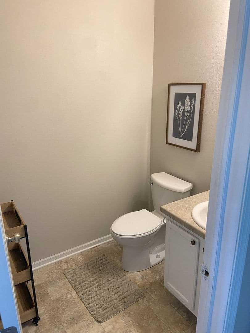 Ankeny House: 5113 Ne Ledgestone Ct