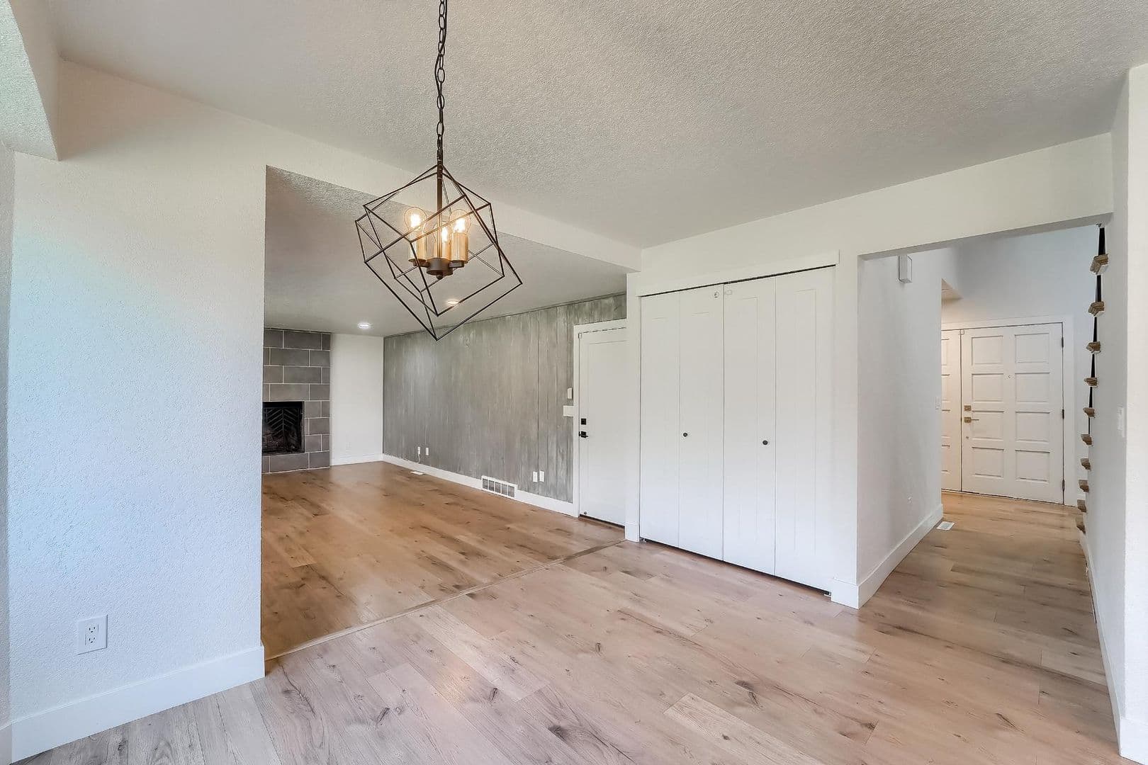 Denver House: 9923 East Exposition Avenue