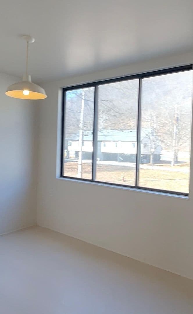 Renovo Townhome: 140 14th St
