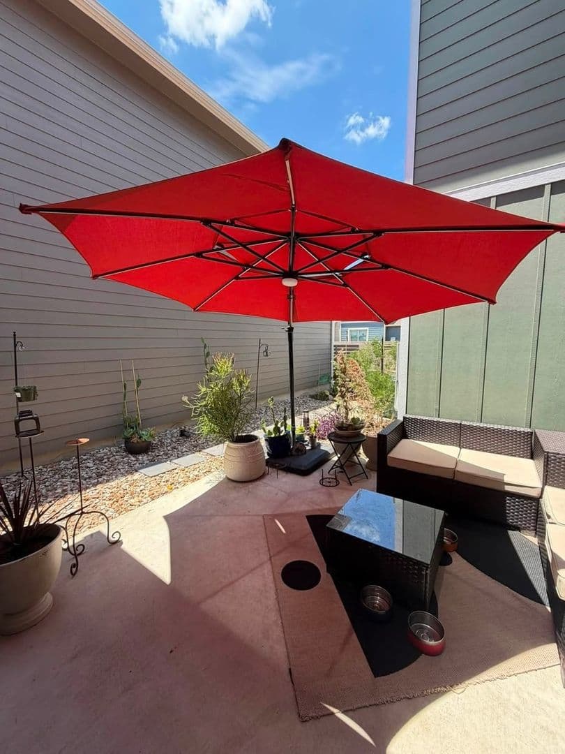Austin House: 7403 Lauper Dr