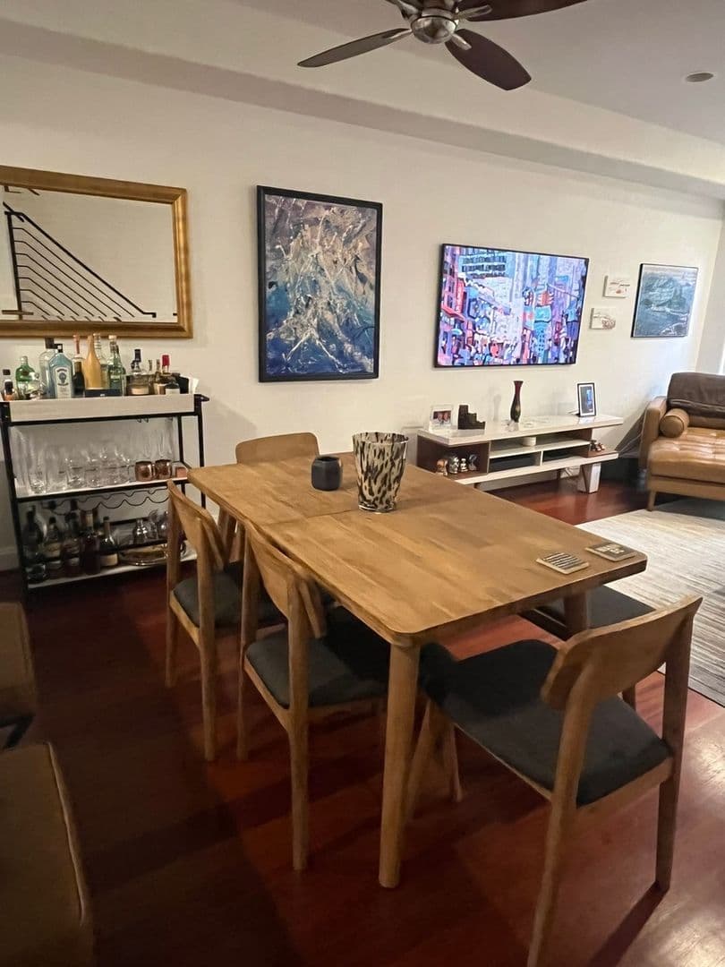 Washington Condo: 2132 11th St NW