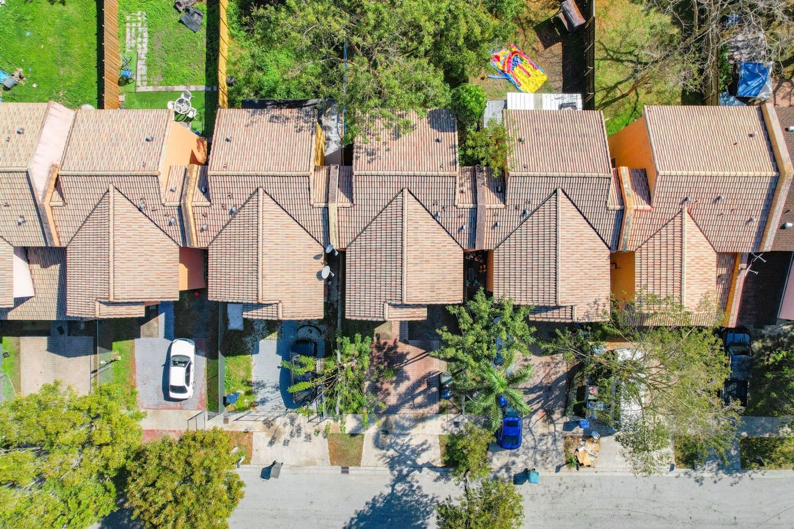 Homestead House: 965 SW 6th Ct