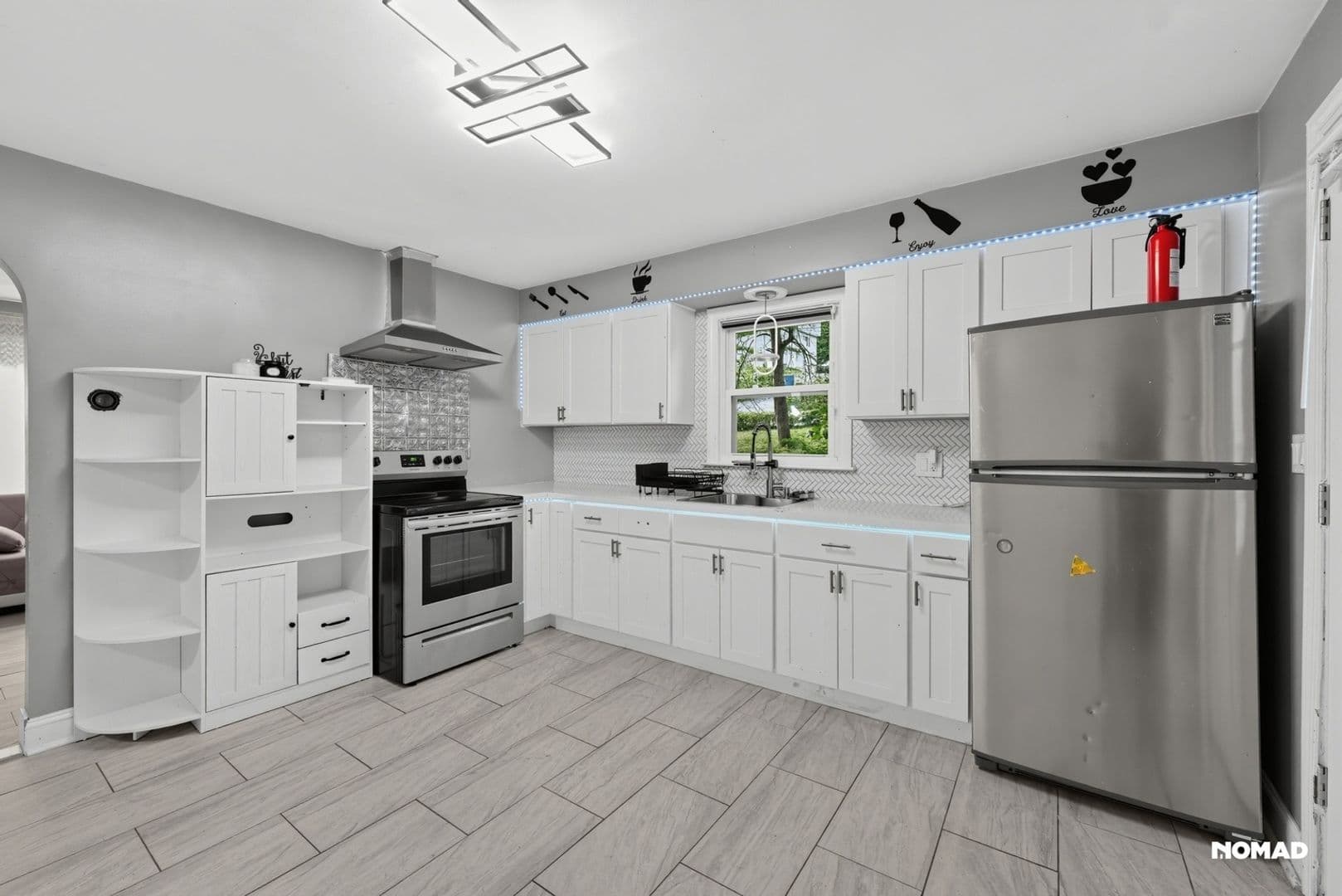 Waterbury House: 14 Fairfax St