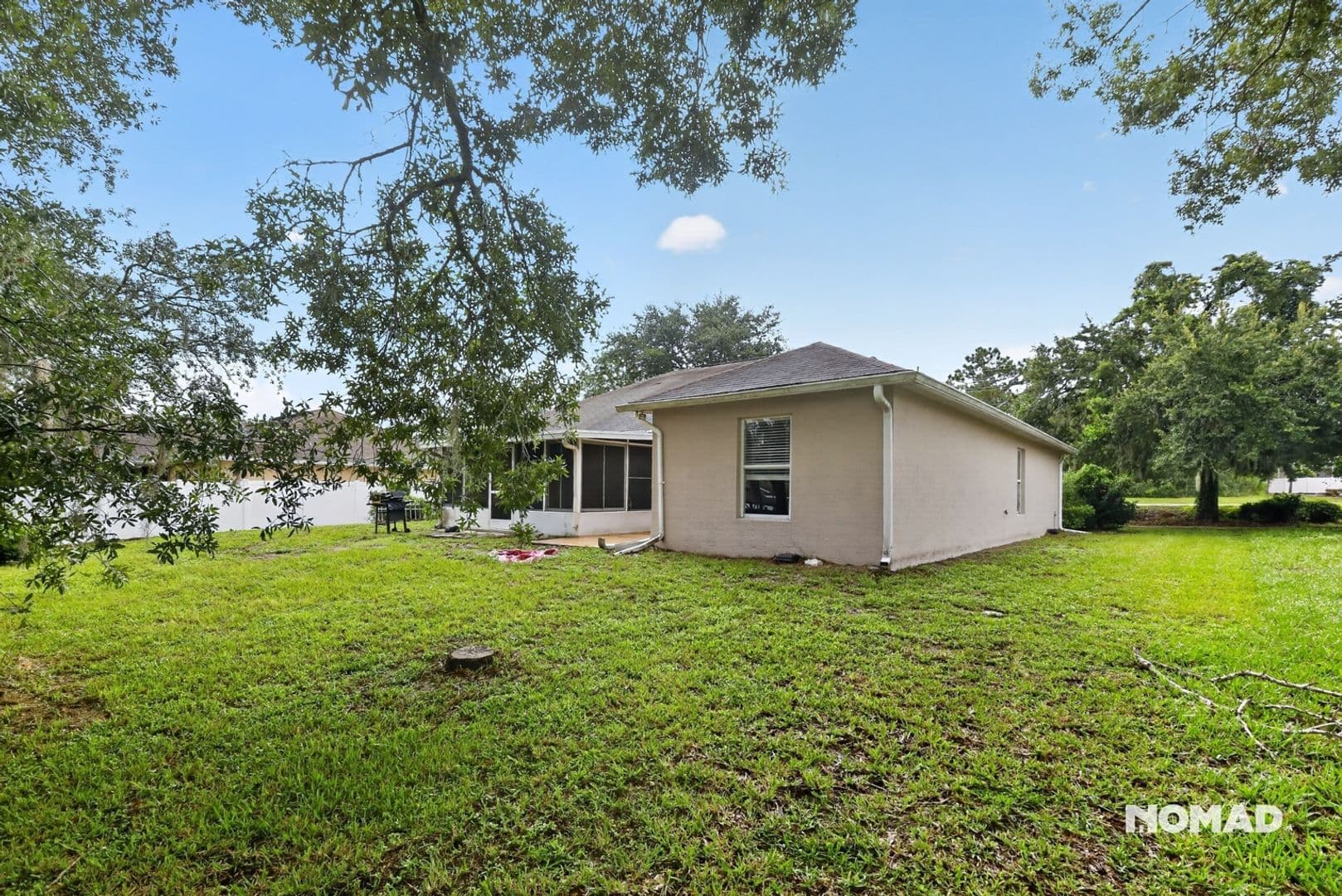 Spring Hill House: 14169 Spring Hill Dr