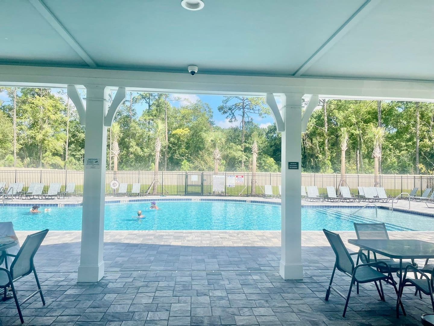Saint Augustine House: 552 Lake Sinclair St