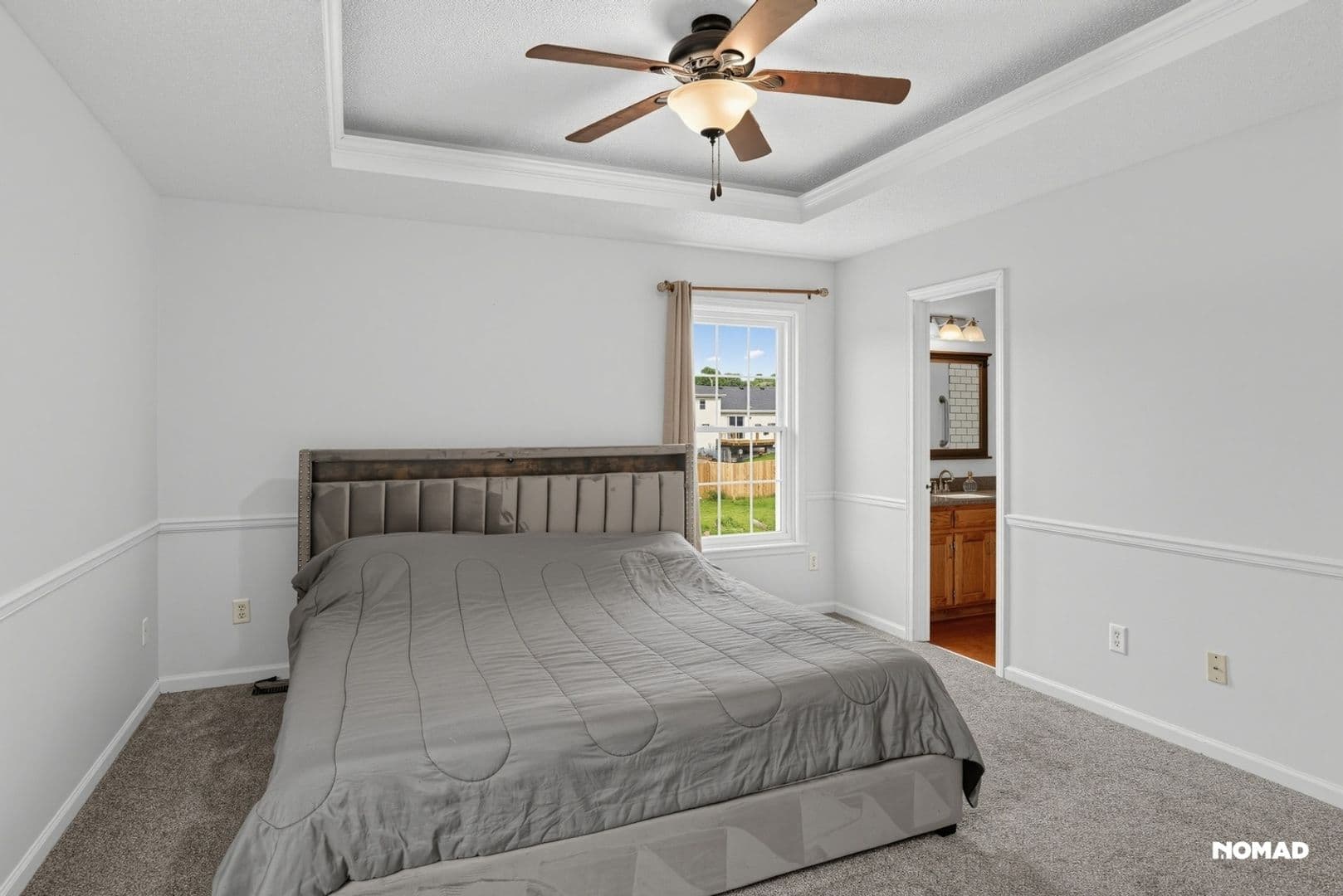 Belton House: 16403 Hinkle Ave