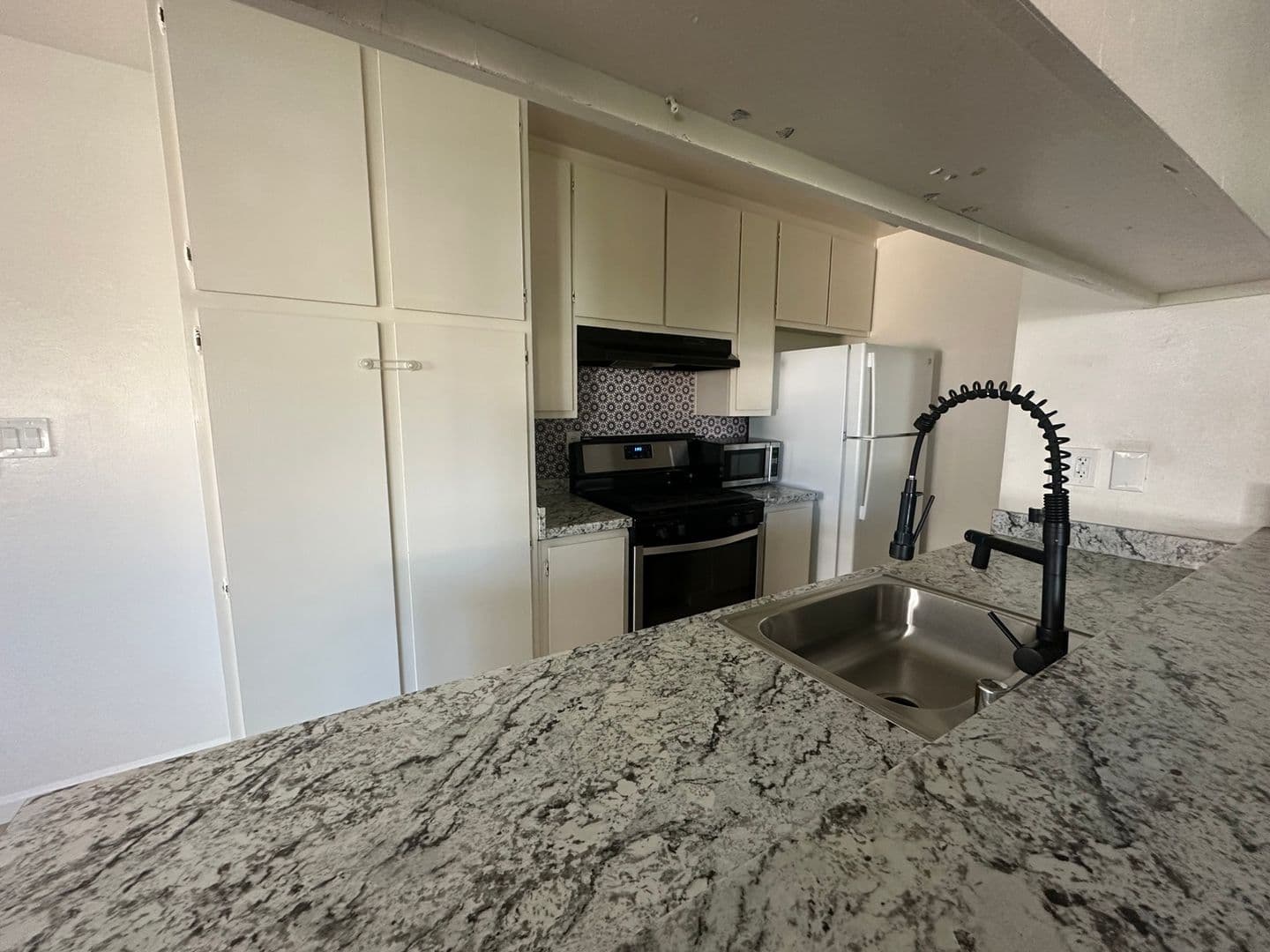 Auburn Condo: 3673 Park Dr