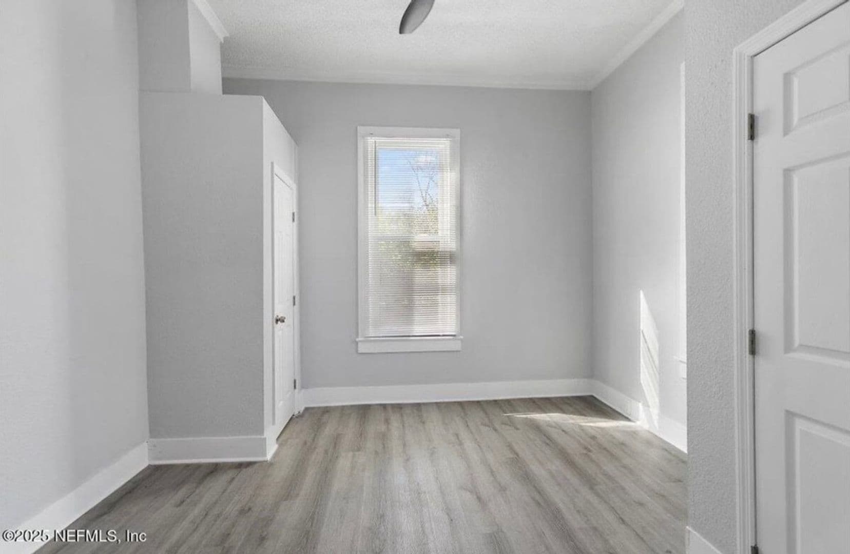 Jacksonville House: 1766 N Myrtle Ave