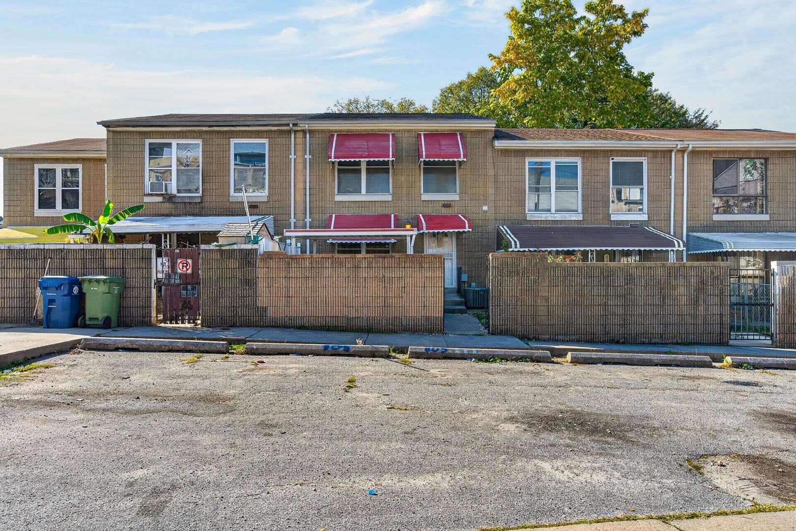Baltimore Townhome: 805 Arnold Ct