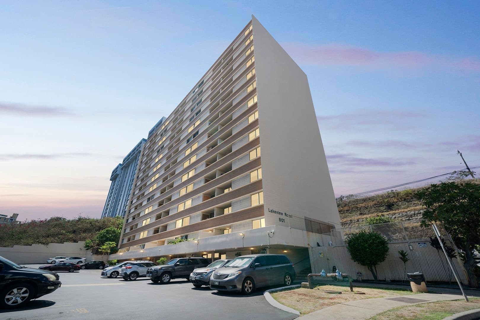 Honolulu Condo: 801 Ala Nioi Pl