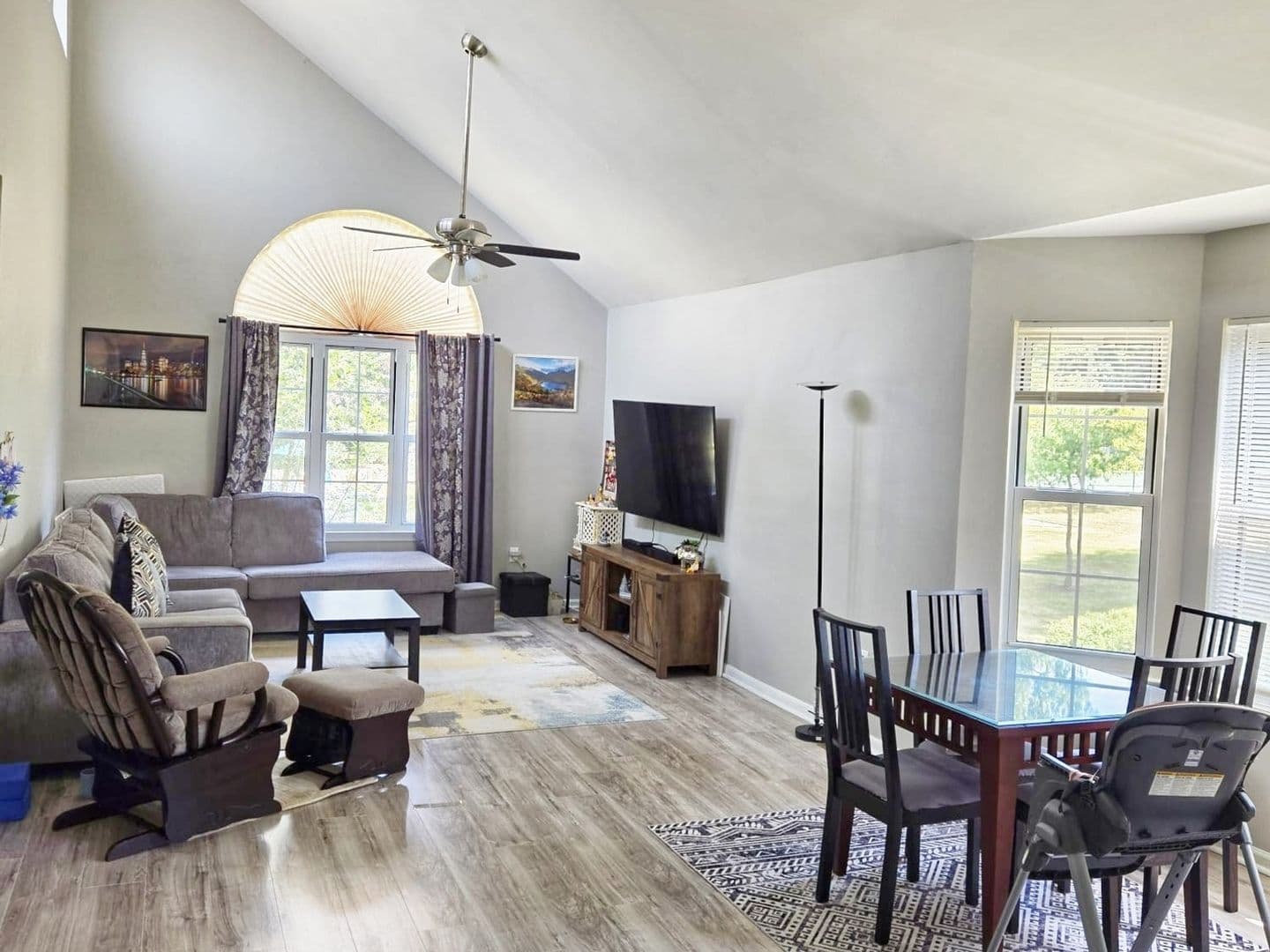 Hightstown Condo: 13 Mill Run W