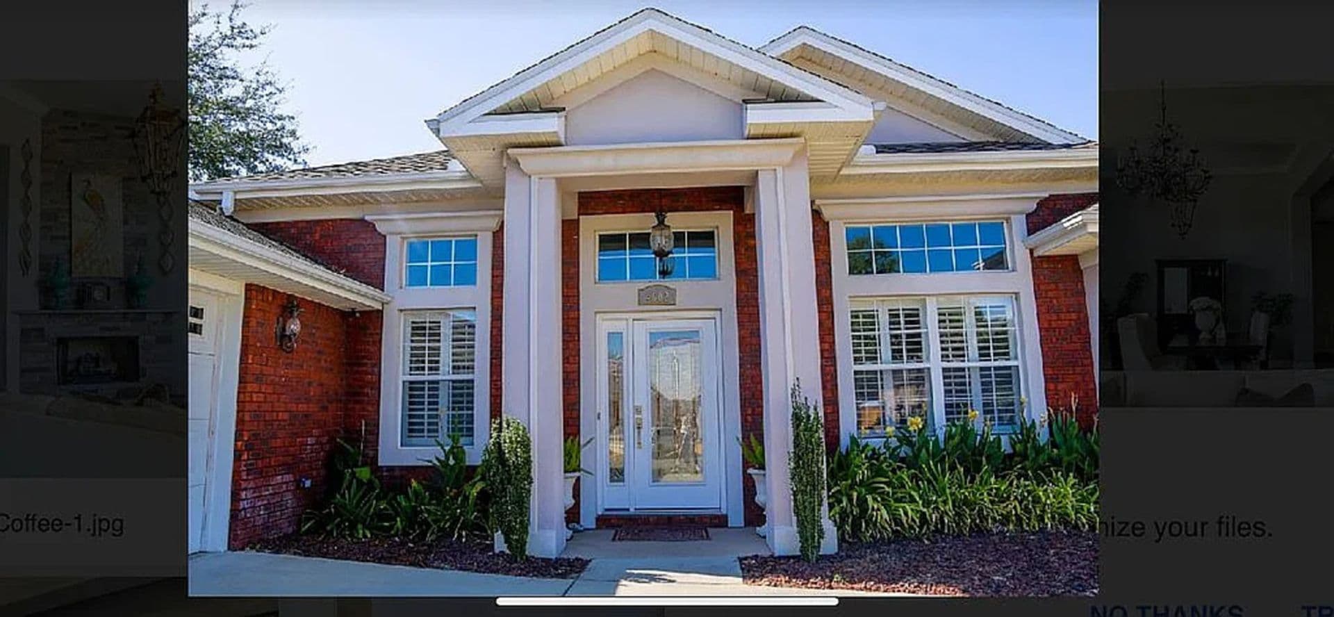 Crestview House: 4602 Chanan Dr