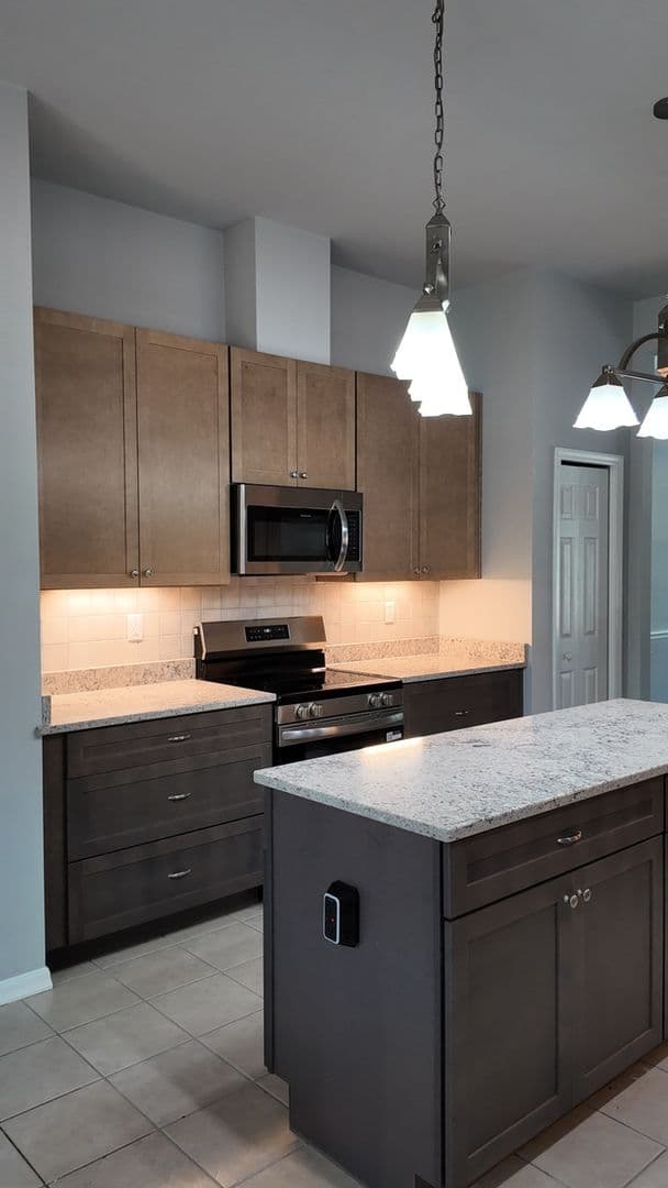 Gainesville House: 11444 NW 18th Ln