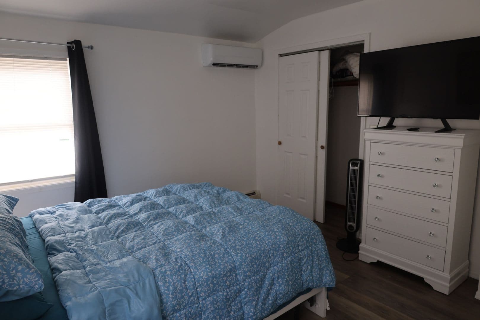 Springfield Gardens Townhome: 23038 147th Ave