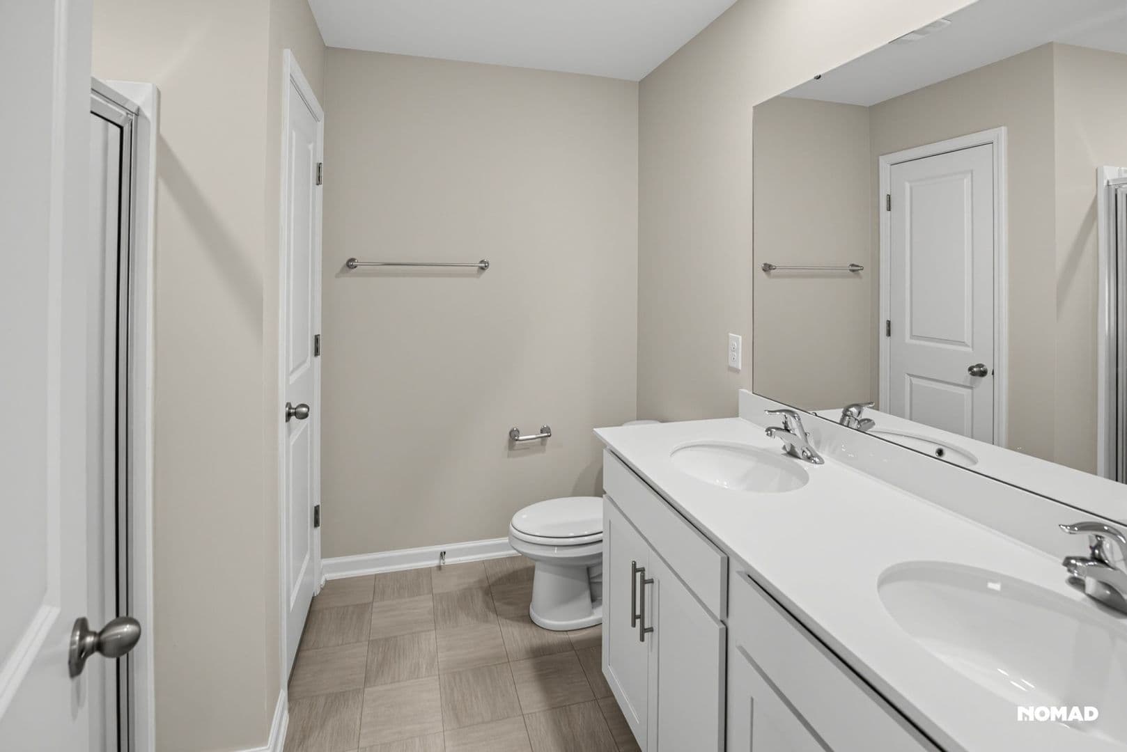 Columbia House: 162 Dunham Rd