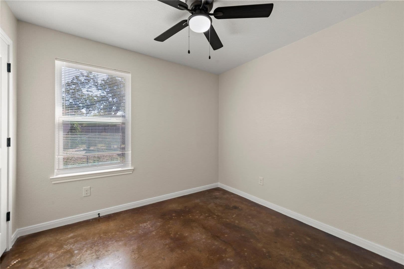 Waco Townhome: 1716 N 12th St