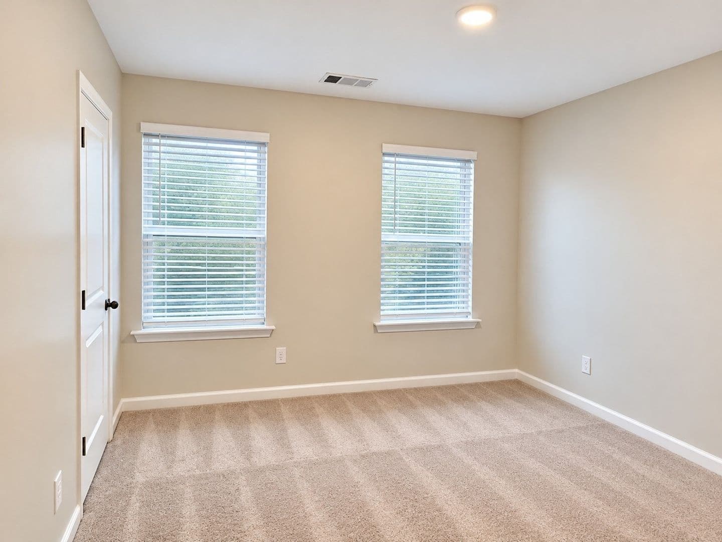 Marietta Townhome: 438 Bannon Way