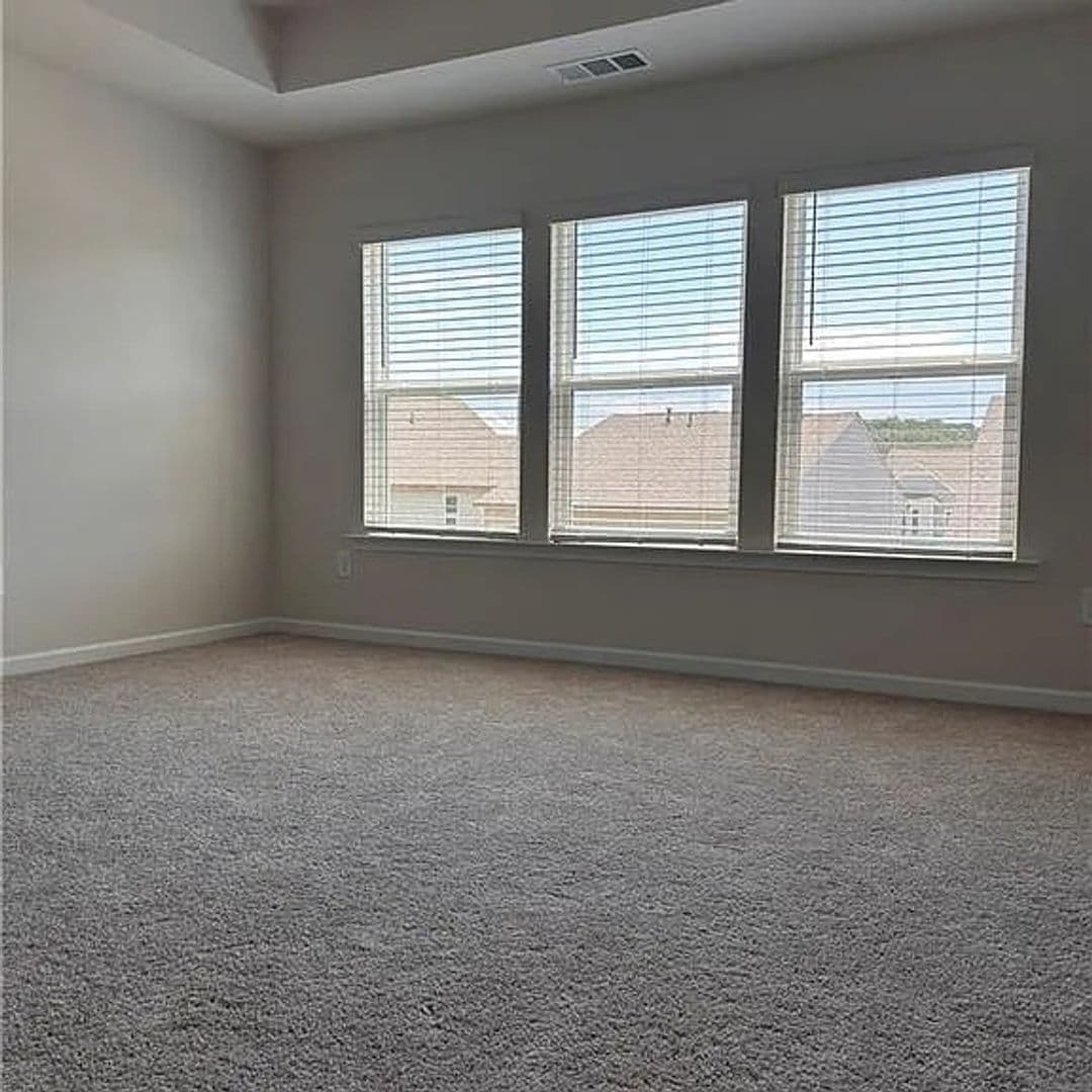 Dawsonville House: 38 Windover Way