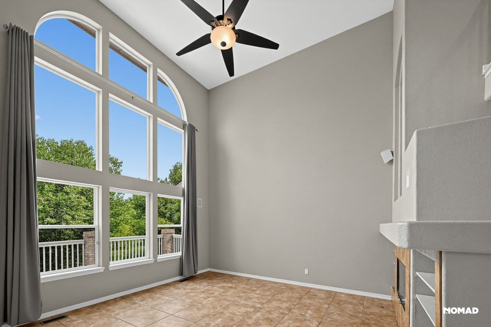 Aurora House: 21955 E Costilla Dr