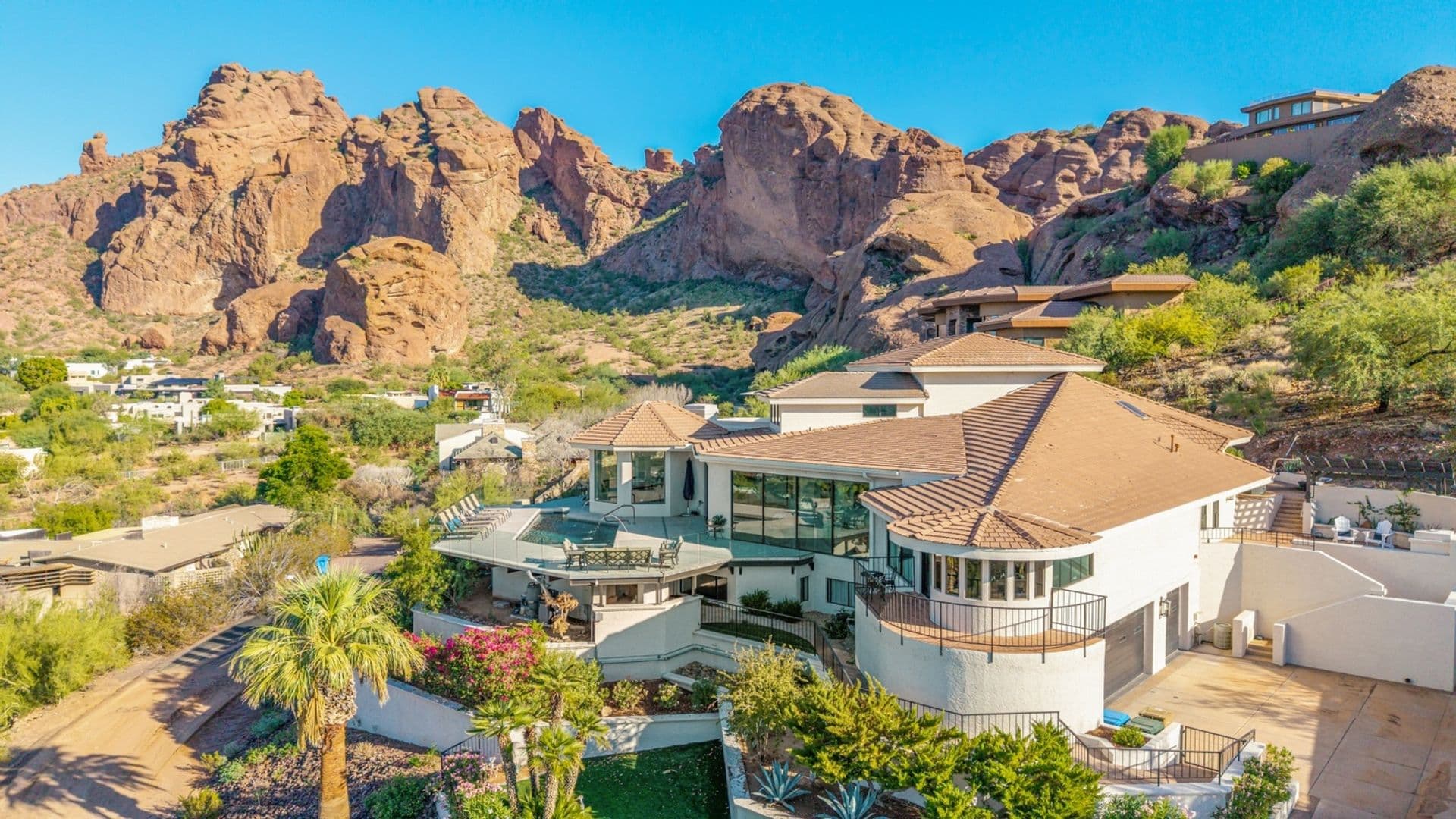 Phoenix House: 5655 N Camelback Canyon Dr