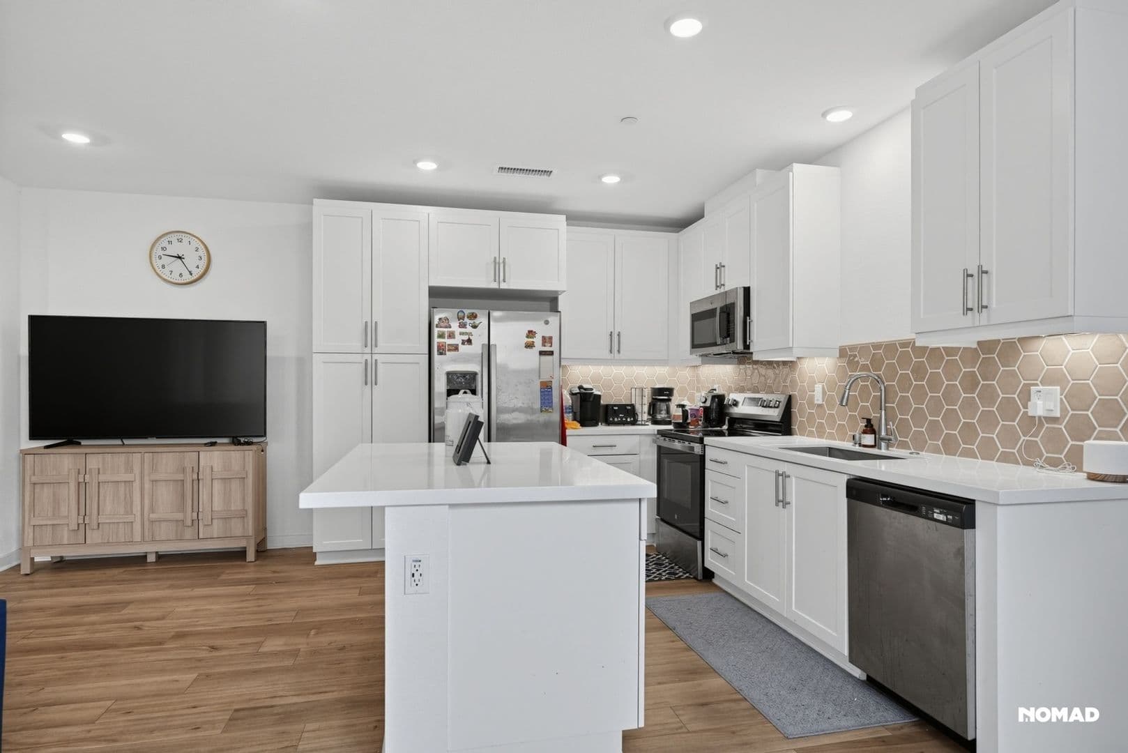 Eastvale Condo: 12962 Lassen Dr