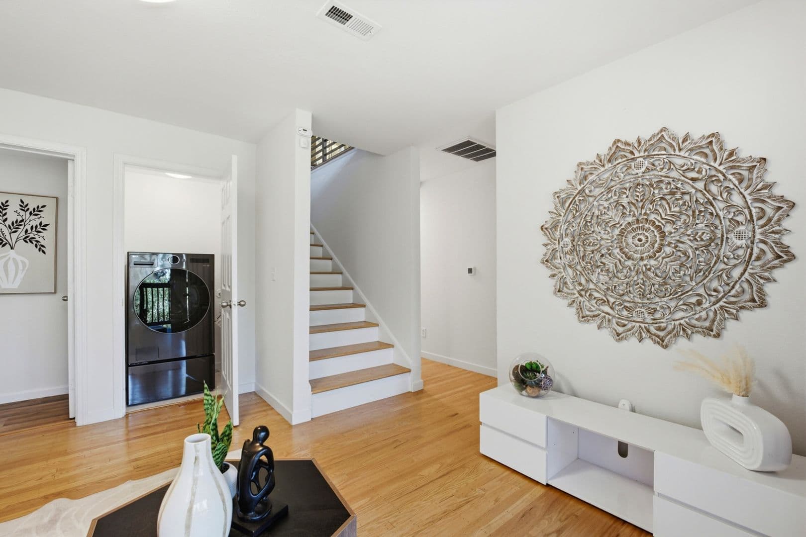 Oakland Townhome: 2323 Mastlands Dr