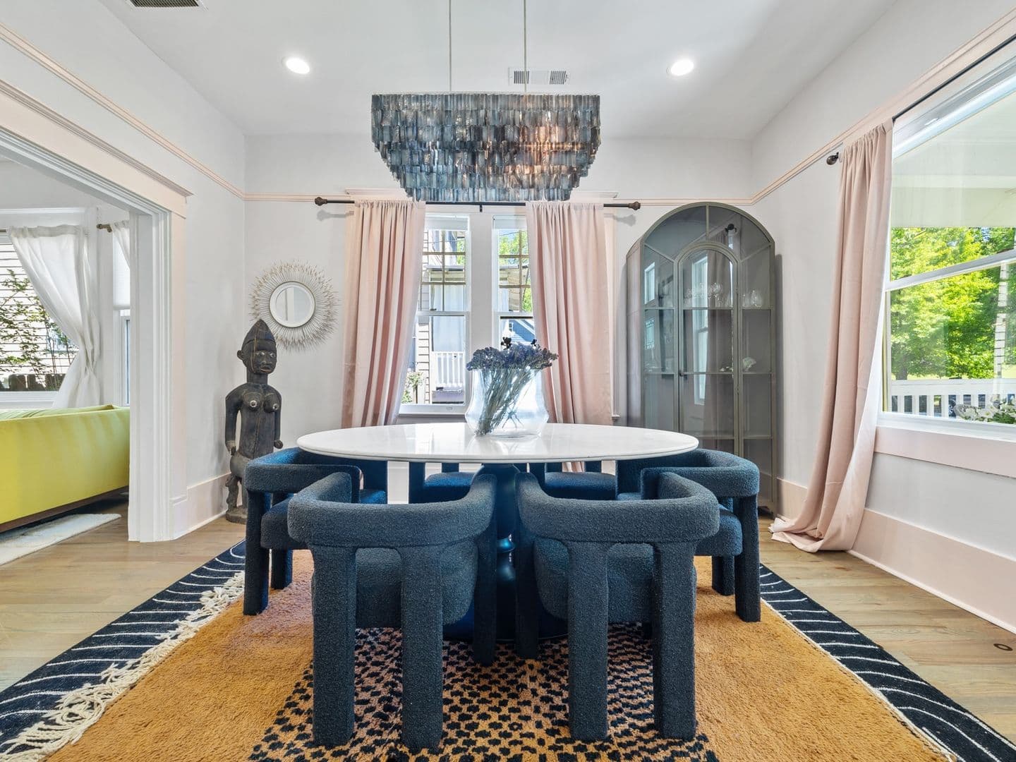 Atlanta House: 381 Lawton St Sw