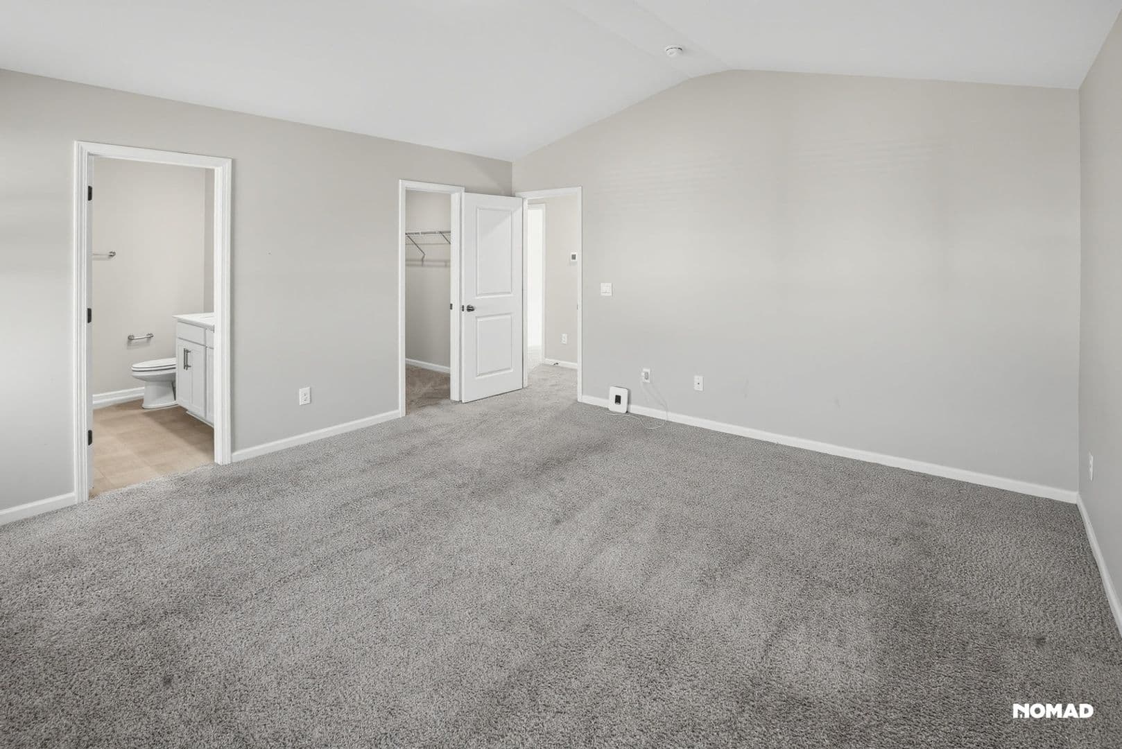 Columbia House: 162 Dunham Rd