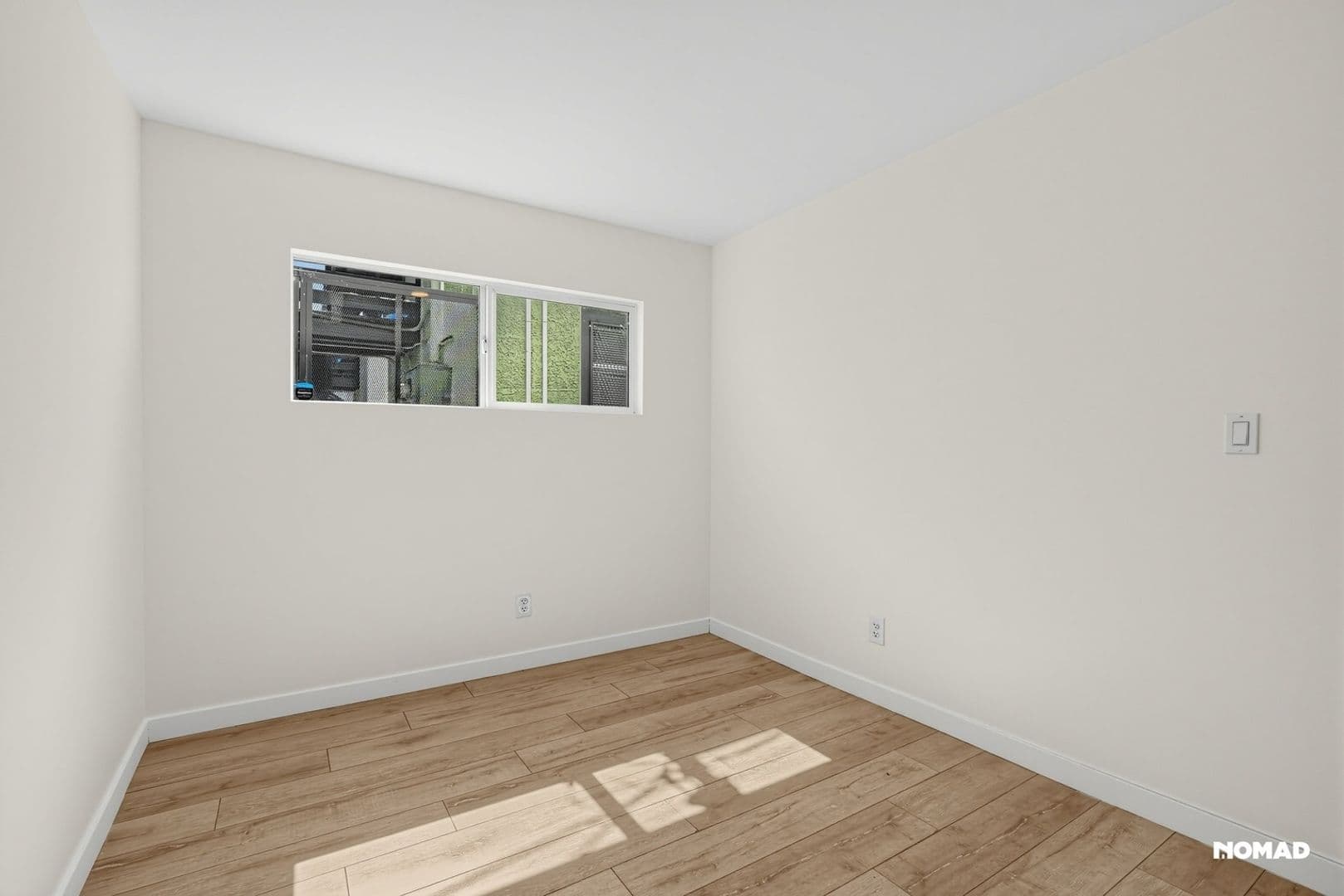 Long Beach Townhome: 2326 Locust Ave