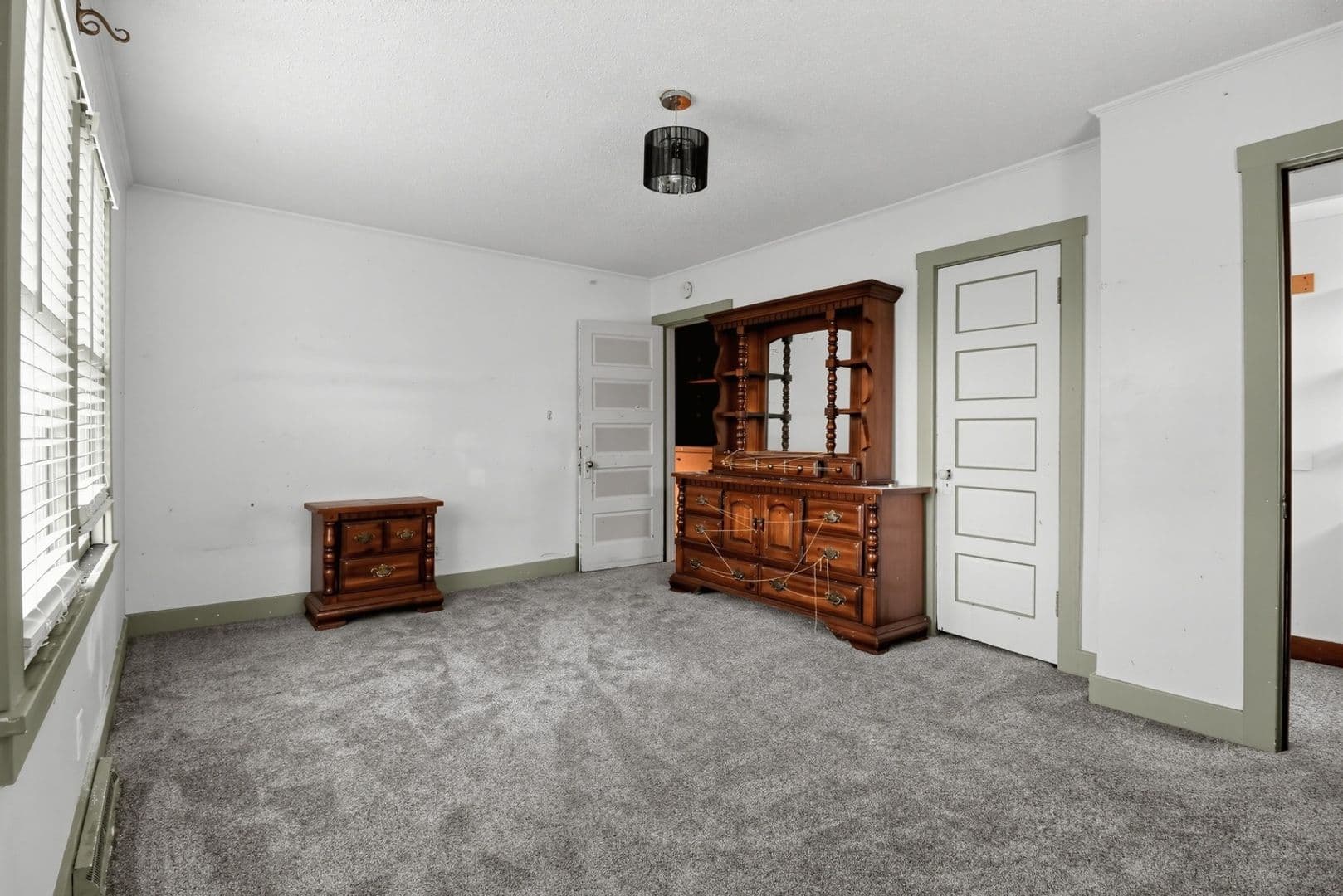 Crystal Lake House: 6414 W Hillside Rd