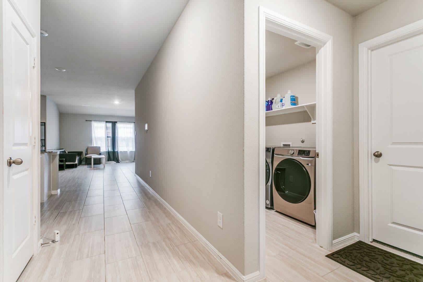 Justin House: 1348 Dillard Creek Dr