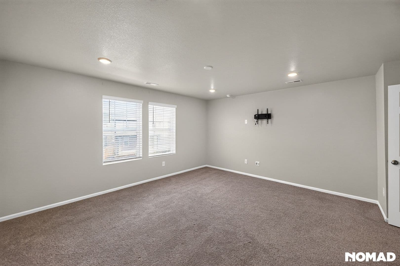 Aurora Townhome: 745 N Tempe St