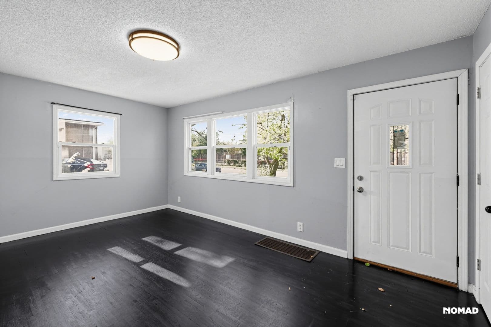 Minneapolis House: 5149 University Ave NE