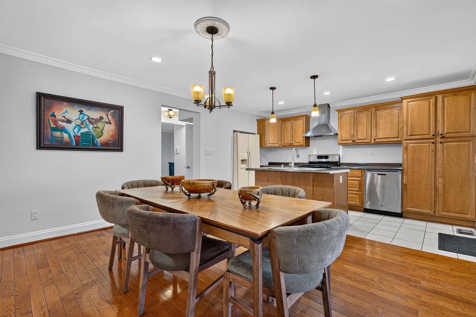 Baltimore Townhome: 805 Arnold Ct