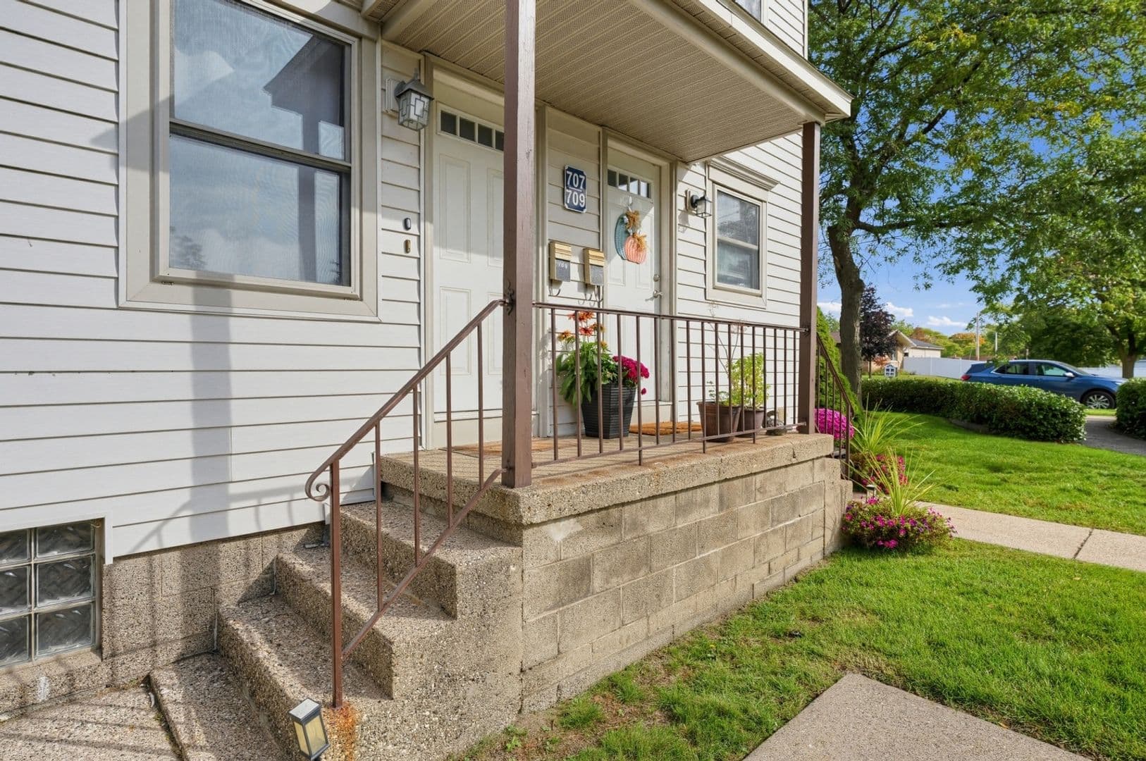 Grand Haven Condo: 709 S Despelder St