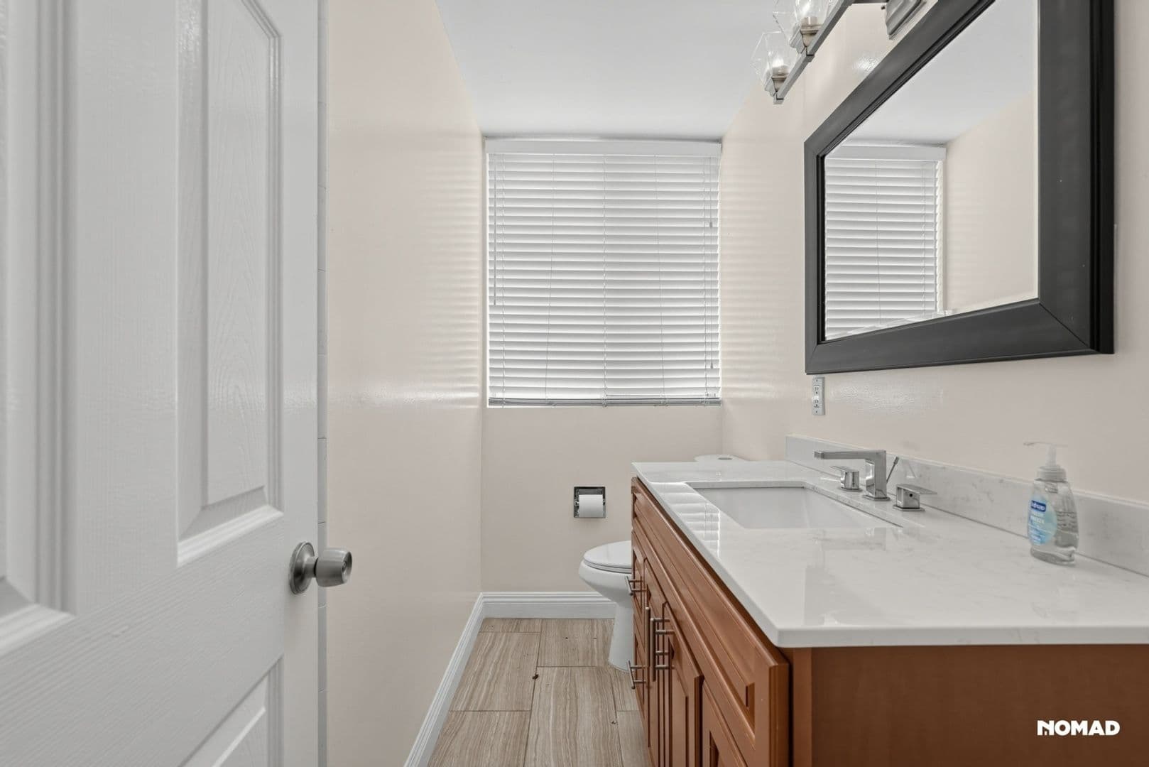 Riverside Condo: 6979 Palm Ct