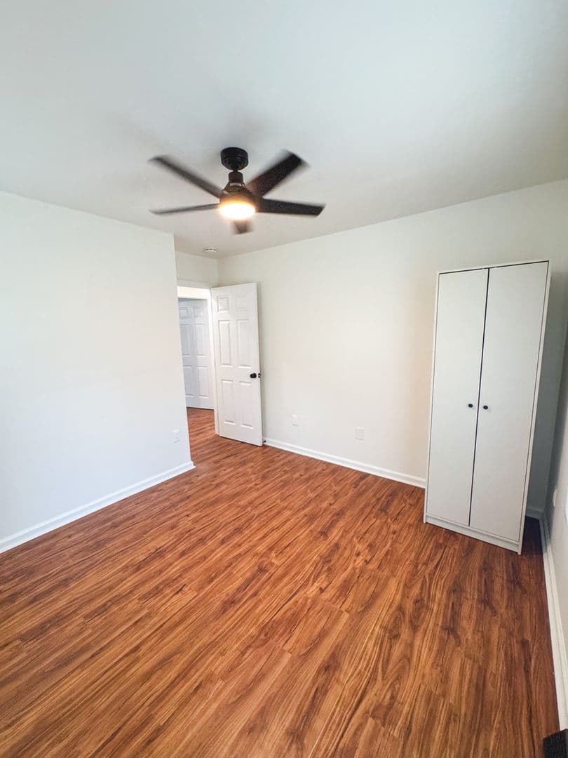 Charlotte House: 2801 Wedgefield Dr