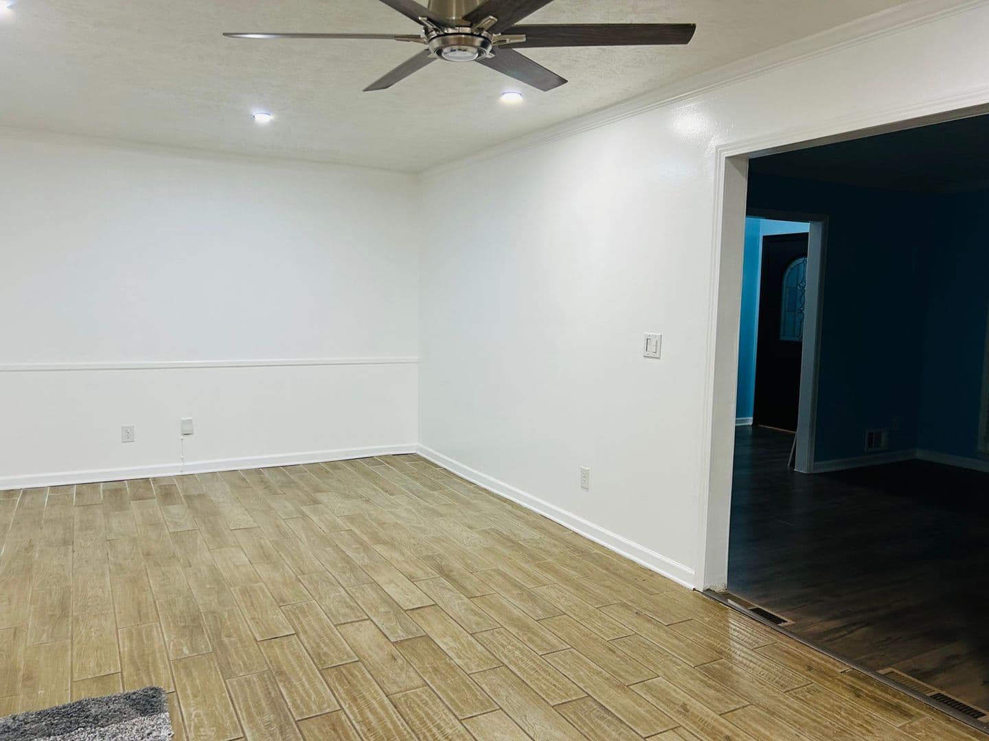 Snellville House: 2664 Abington Dr