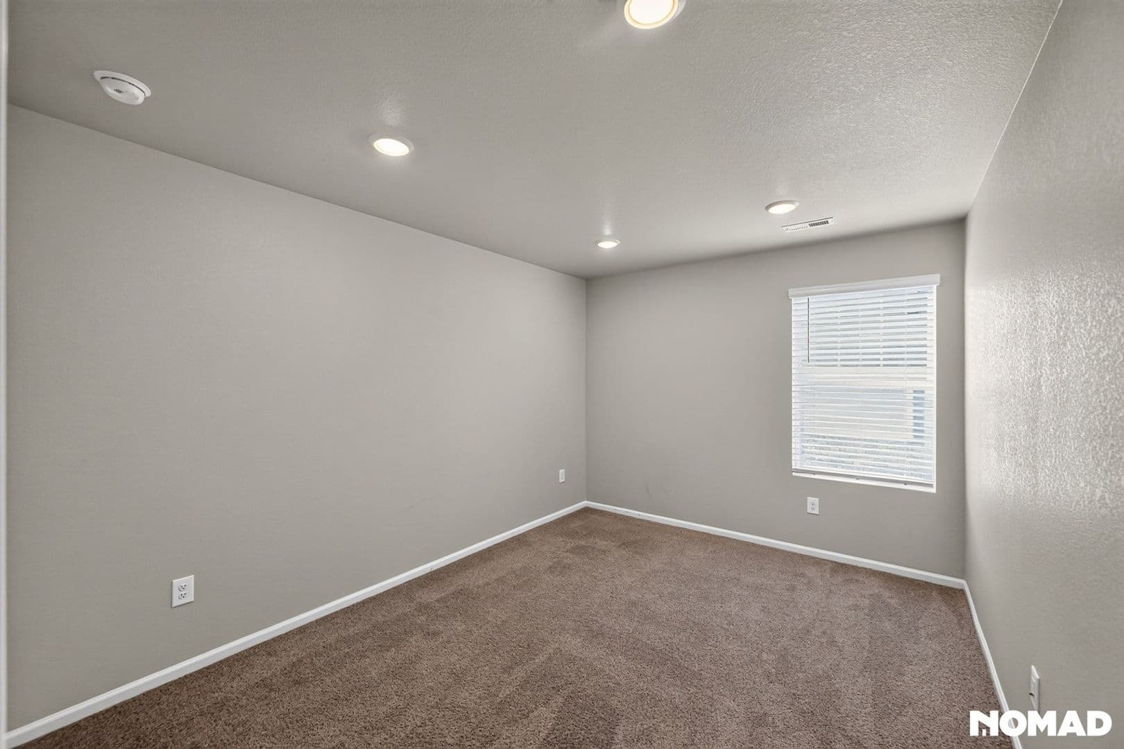 Aurora Townhome: 745 N Tempe St