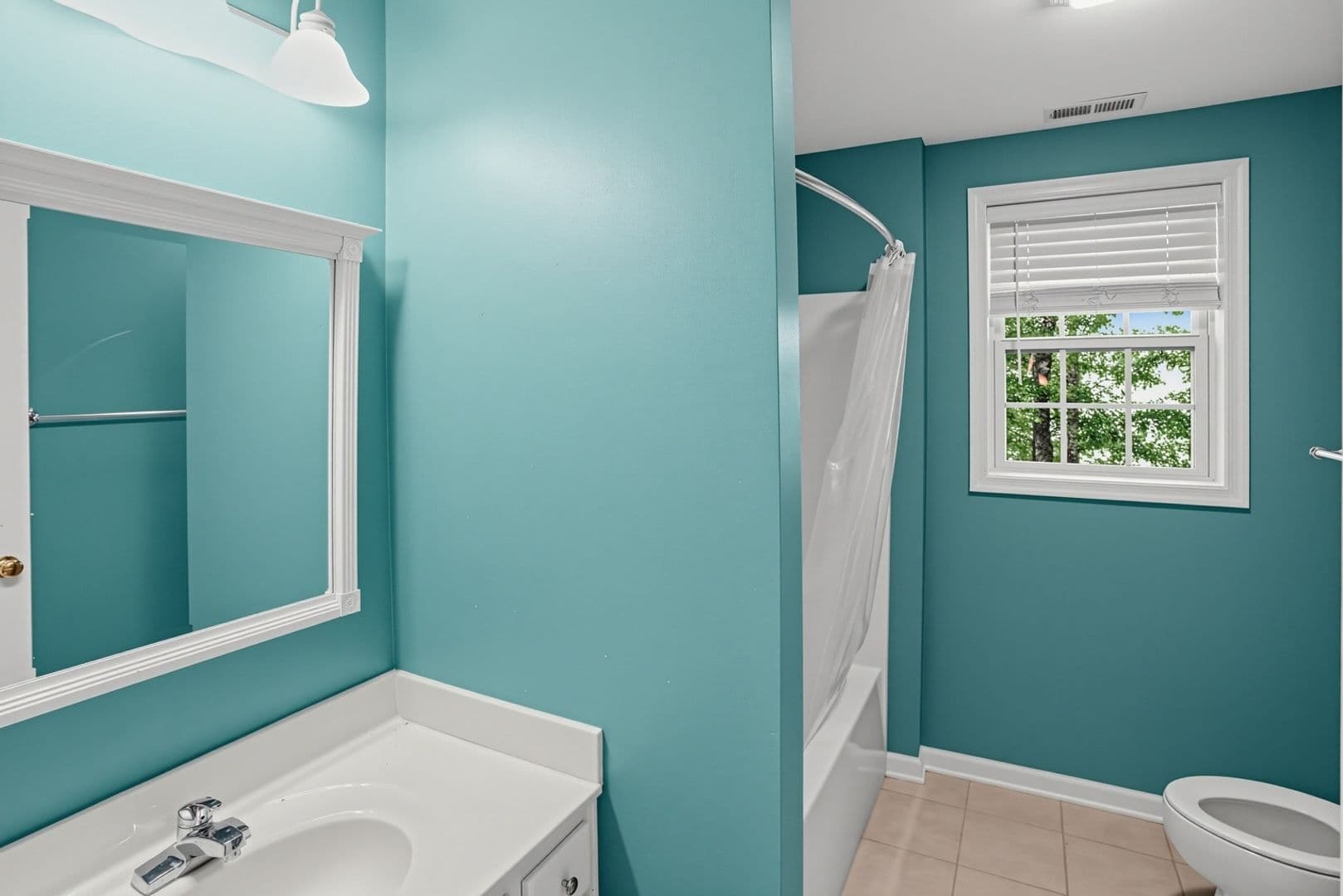 Fleetwood House: 110 Birch Leaf Ln