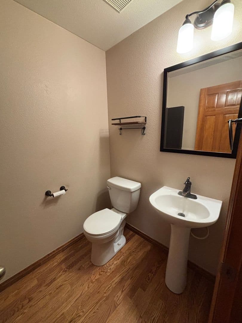 Parker House: 21306 White Ash Ct