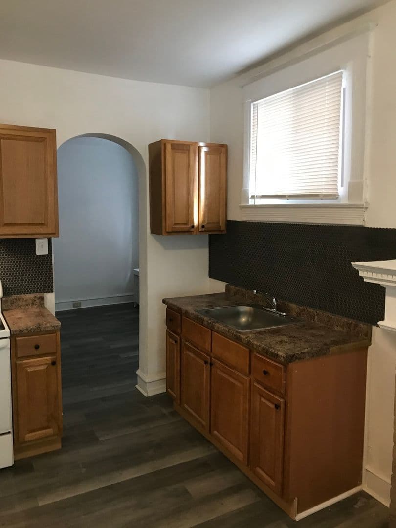 Philadelphia Townhome: 4832 E Roosevelt Blvd