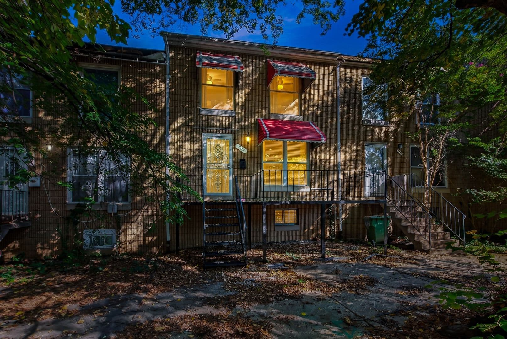 Baltimore Townhome: 805 Arnold Ct