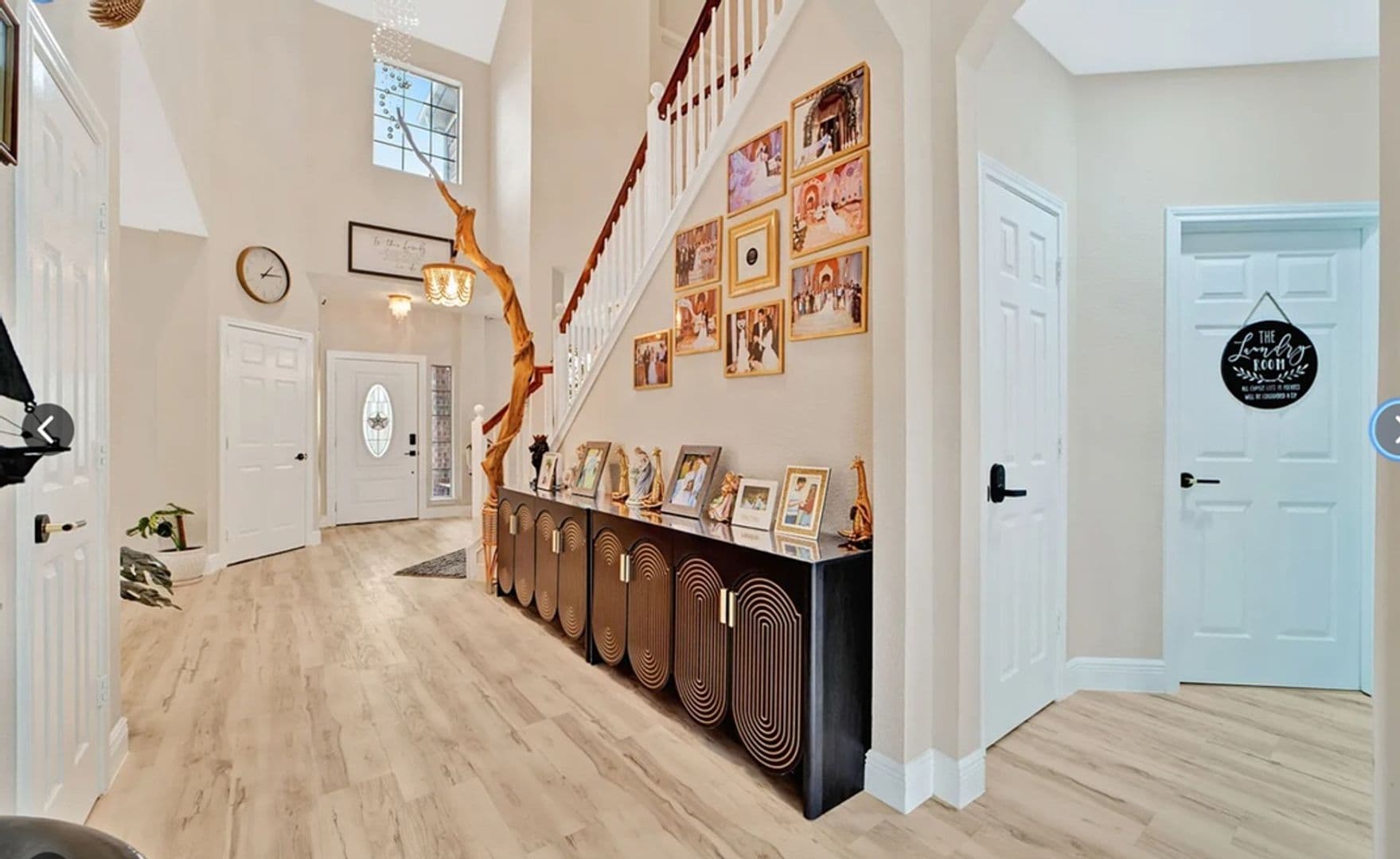 Seguin House: 3032 Prairie Blf