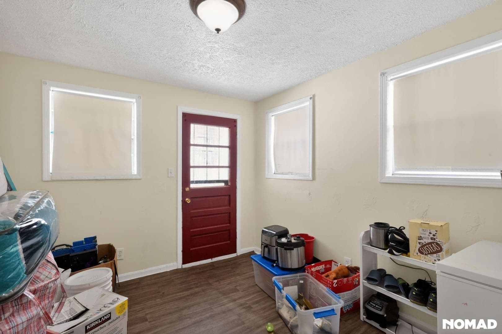 Louisville House: 1015 W Indian Trl